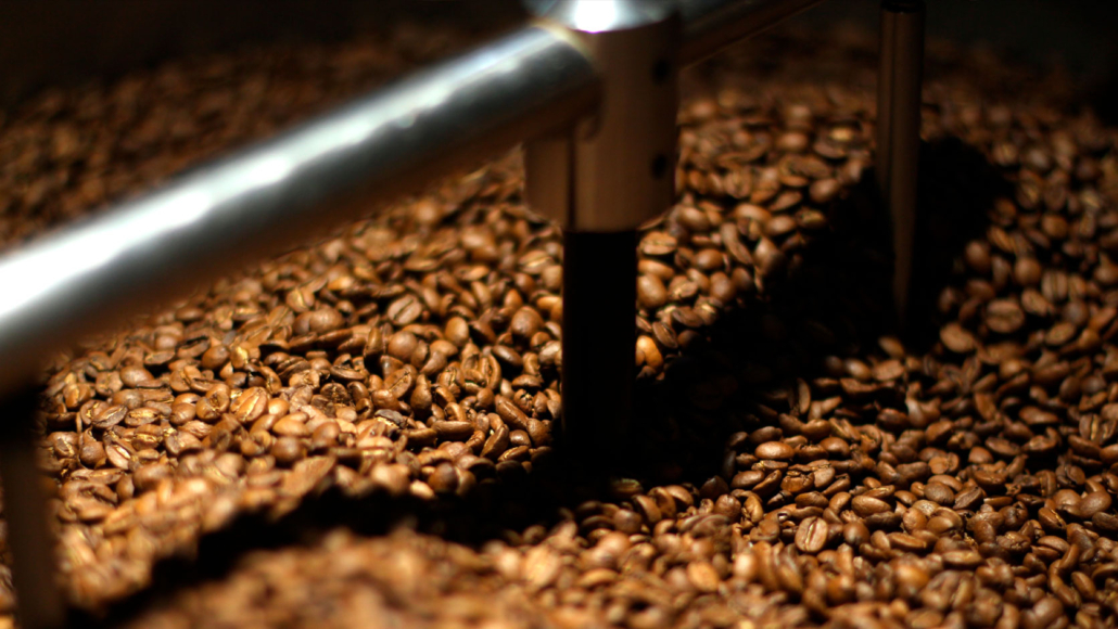 Diferença entre café tradicional gourmet e especial na torra do grão